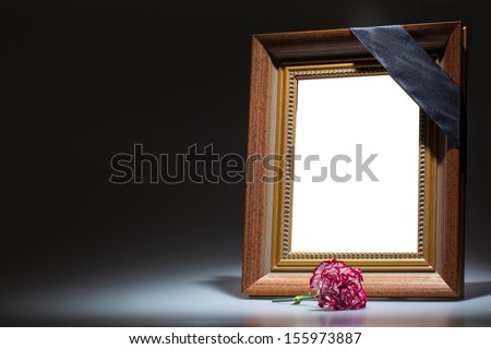 Mourning frame