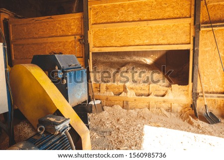 Sawdust accumulation for burning and processing at plant