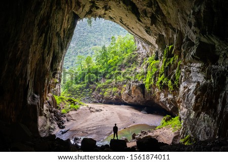 Hang En (swallow cave), the entrance to go to Son Doong Cave, the largest cave in the world, is in the heart of the Phong Nha Ke Bang National Park in the Quang Binh province of Central Vietnam