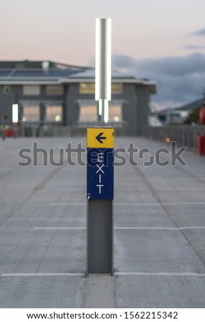 roof top parking exit sign