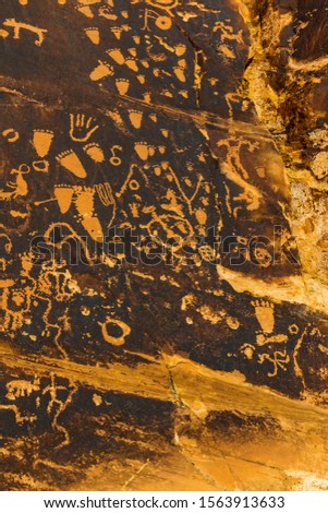 Newspaper Rock Petroglyphs, Canyonlands, Utah