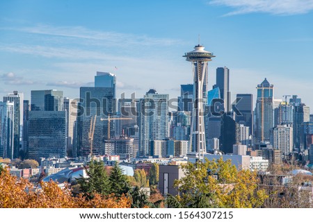Cityscape view of Seattle, Washington on a sunny day from Kerry Park. Royalty-Free Stock Photo #1564307215
