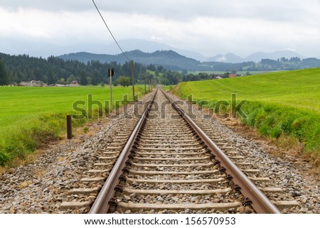 Long railroad
