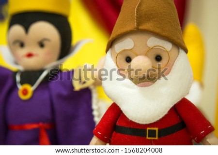Handcraft Snow White Witch and Dwarf