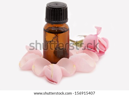 Cosmetic rose essential oil