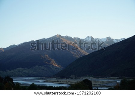 landscape picture of a sunset in new zealand