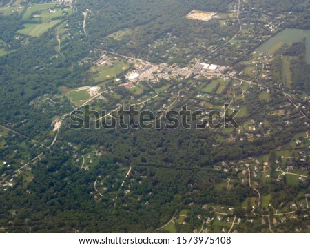 Aerial view of the outskirts of Maryland, seen from an airplane window