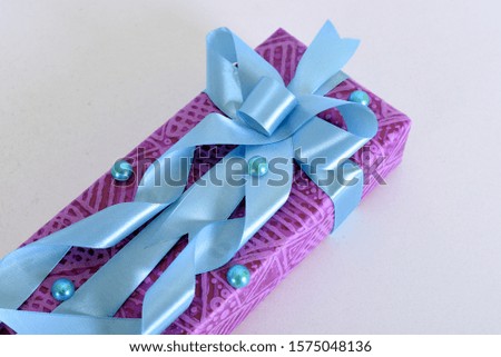 Christmas gift box in white background