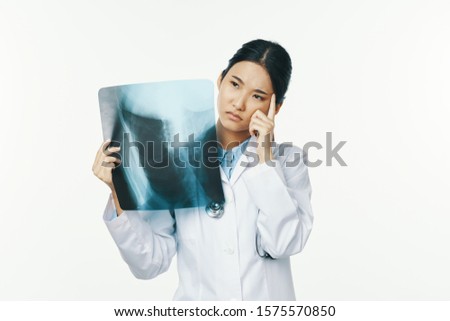 X-ray pretty woman asian appearance professional doctor