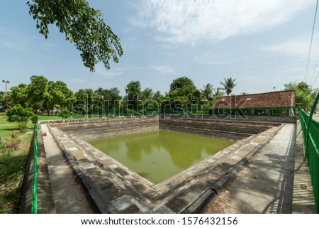 Temple pond Kanchi tamil nadu india