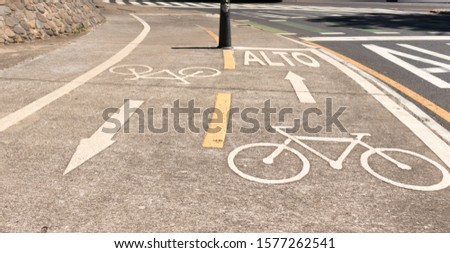 bicycle signs and traffic signs