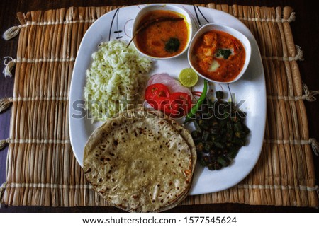 Delicious Restaurant Food served pic in india