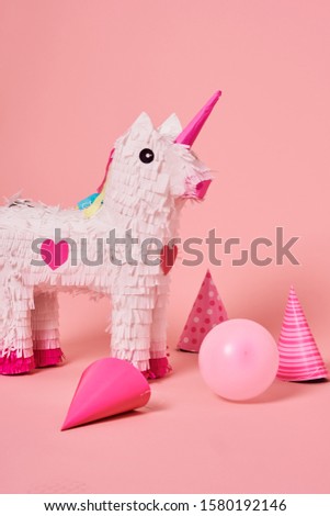 party birthday pink horse decoration
