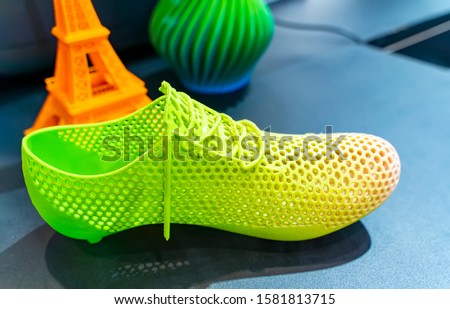 3d printed shoe figure close-up Royalty-Free Stock Photo #1581813715