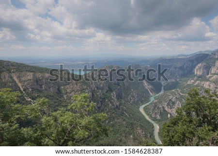 A picture of Verdon in France.