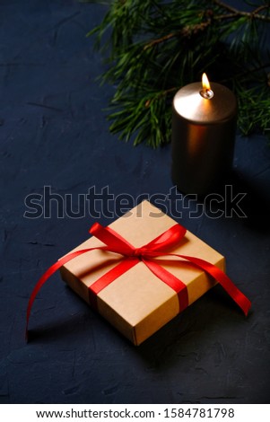 The christmas candle and gift