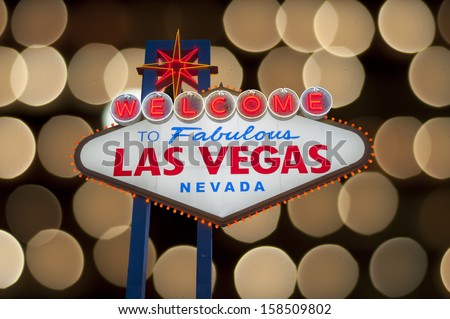 Welcome to Fabulous Las Vegas Sign at night