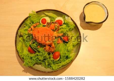  A picture of Japanese salad with soft shell crab for healthy diet lifestyle.