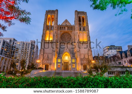 Grace Cathedral at Twilight in downtown San Francisco Royalty-Free Stock Photo #1588789087
