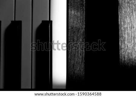 A beautiful serie of a piano shot in black and white
