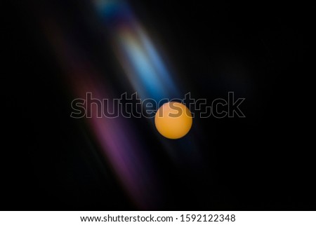 The Sun : Spectrum of the Sun / Telephoto image of the sun taken through a light protective filter