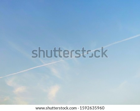 This picture is taken of a perfectly clear sky.  Showing the scene in a very beautiful way