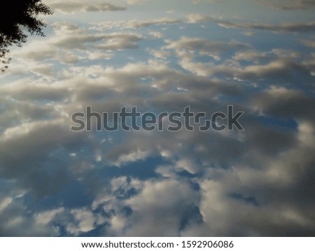 Background images of clear sky and beautiful clouds.