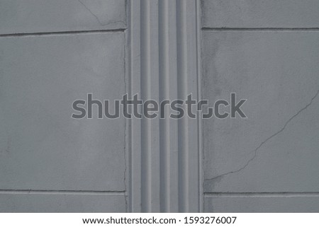 background
Walls with stripes in the middle
