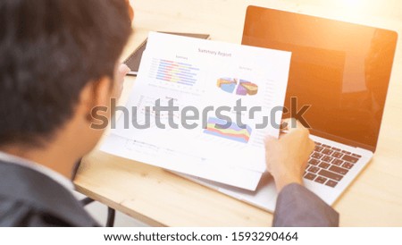 Businessman looking at an internet failure screen on a computer. stock photo