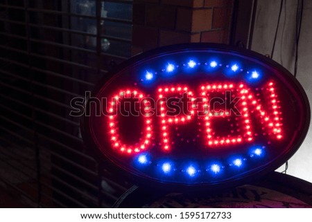Neon sign to inform you of opening
