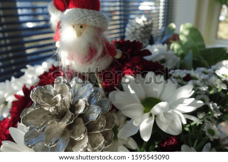 A Festive Christmas Flower Arrangement 