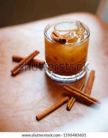 Cinnamon cocktail winter/fall Old Fashioned