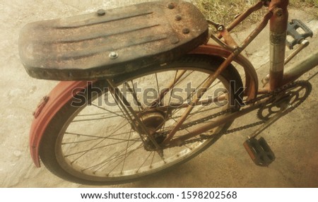 Vintage pictures of old bikes.