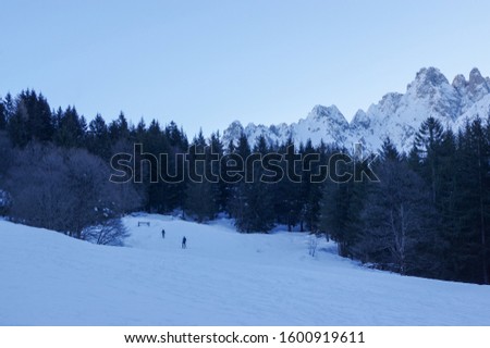 Winter trekking in the Campelli basin in the upper Val di Scalve