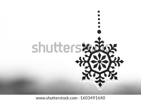 Snow flake decoration for the windows