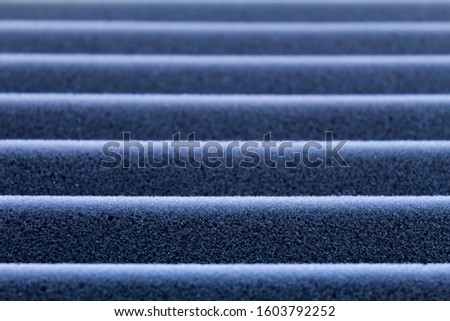 Soundproof iron bottom for soundproofing with gray and blue tones