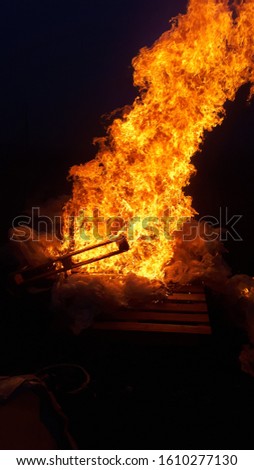 A picture of open fire