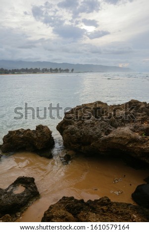 picture of the coastal landscape at Haleiwa, Oahu, Hawaii