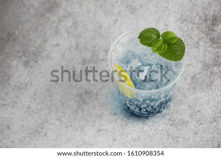 blue hawaii fizzy drink,with fresh lemon,fizzy drink,welcome drink