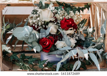 green and red flowers bouquet