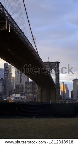 Brooklyn Bridge view from Dumbo New York City with the skyline of New York city Manhattan in de background. Photo from 2018. 