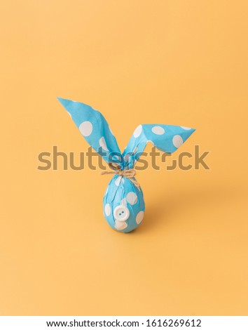 easter bunny easter gift concept. do-it-yourself idea for Easter.