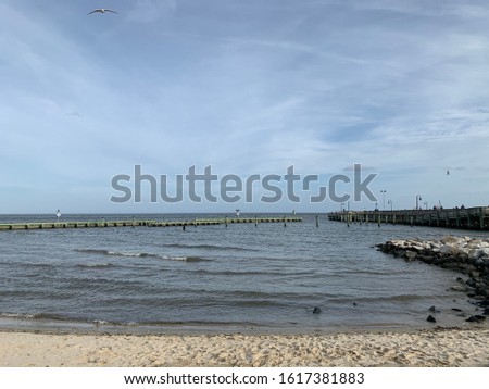 Shoreline on the Chesapeake Bay in North Beach, Maryland. 