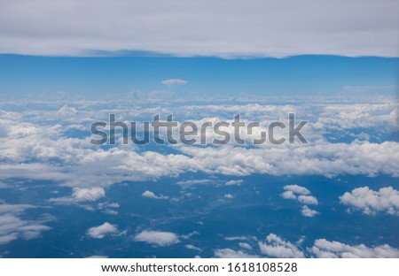 Ten thousand meters high altitude environment under sunlight