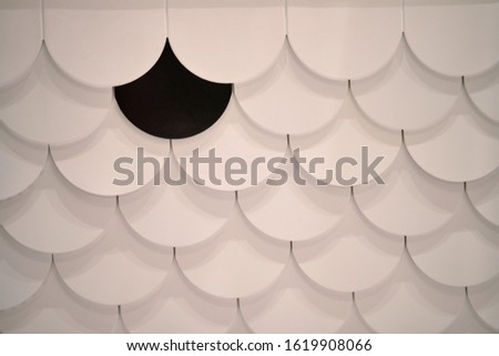 Texture in the interior with imitation of fish scales.