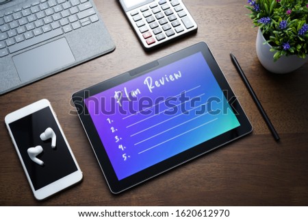 Plan review lists write on PC tablet