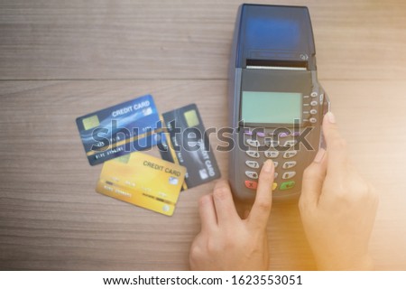 Swipe credit card By hand at the card swipe machine Multiple credit cards Credit card swiping failed.