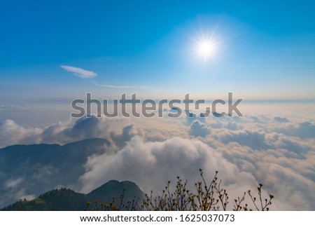 Cloud sea under the sun in the morning, Mount Emei, Sichuan Province, China
