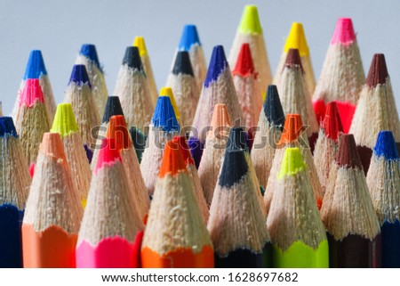 close up picture of a colored pencils

