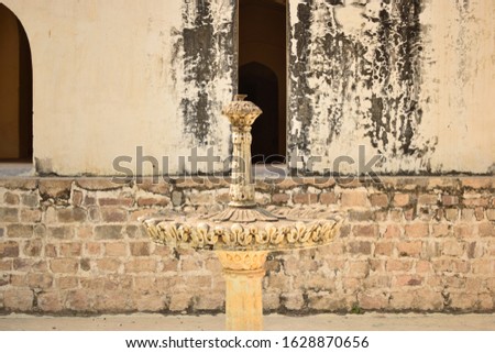 Ancient Classic Ruined Dry Fountain 